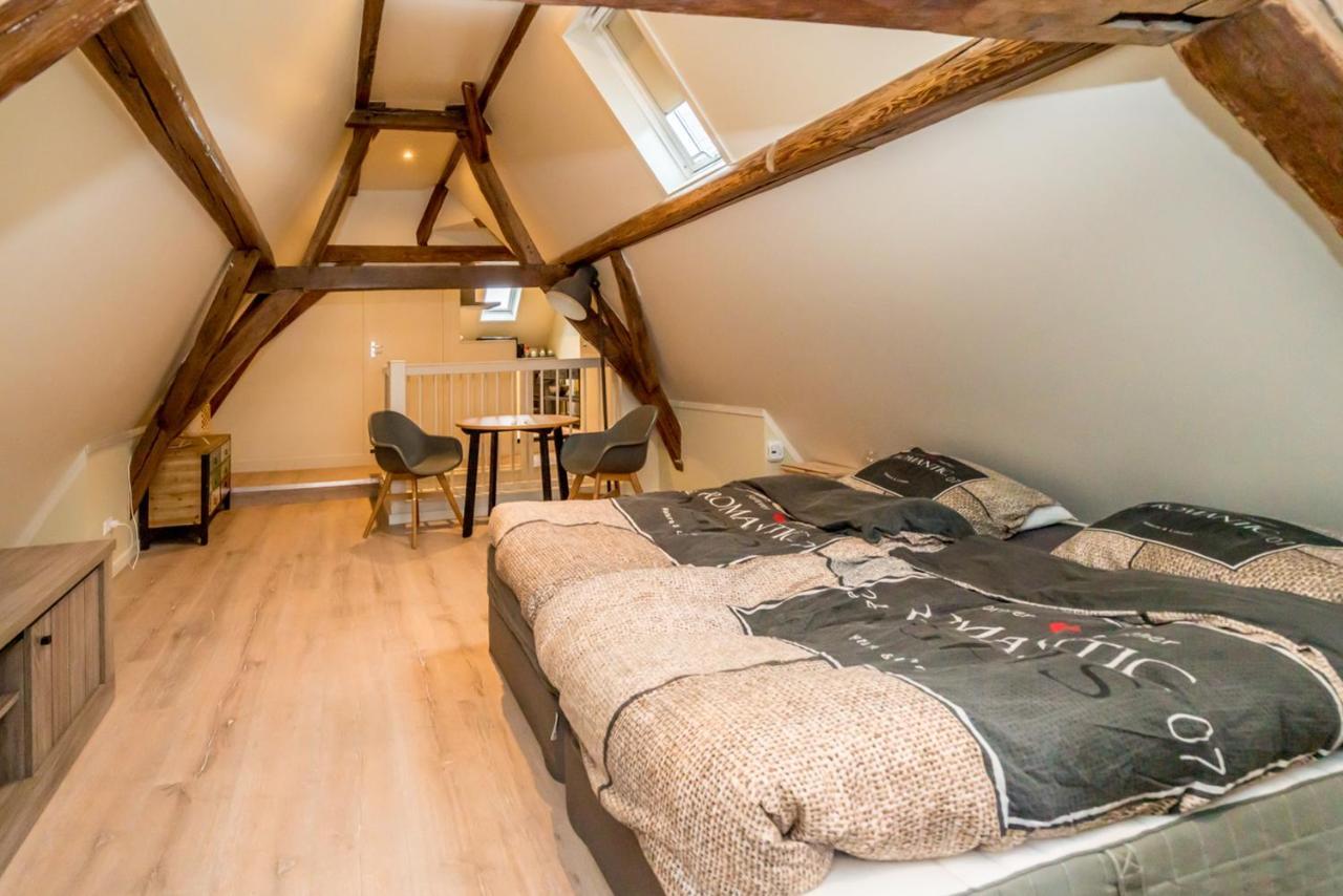 Pakhuis De Venkel - Zolder Studio Lägenhet Zierikzee Exteriör bild
